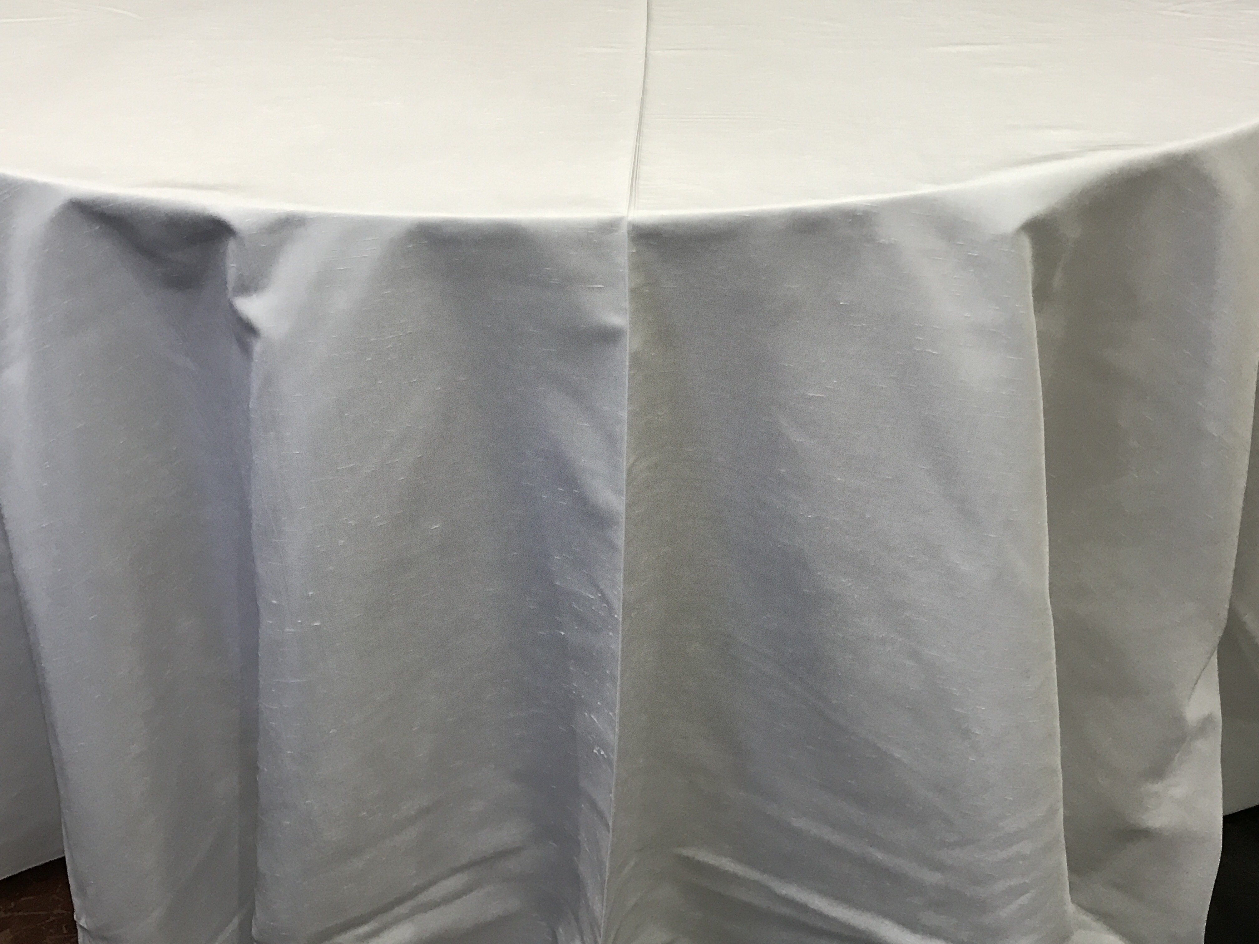 EB INC Events | Dupioni Silk Tablecloth: White